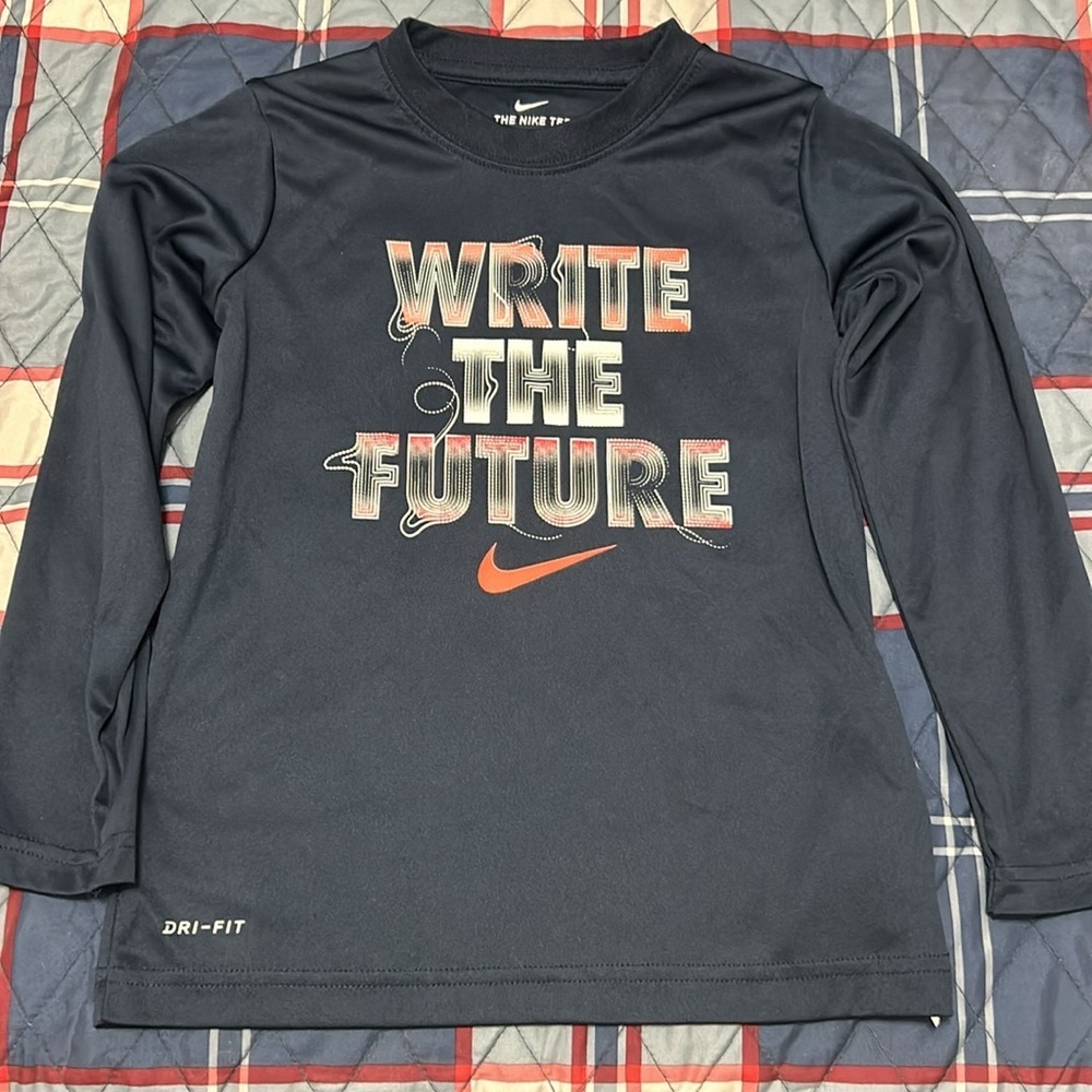 NIKE Boys Dri-fit Long Sleeve Blue t-shirt Size 6 Small